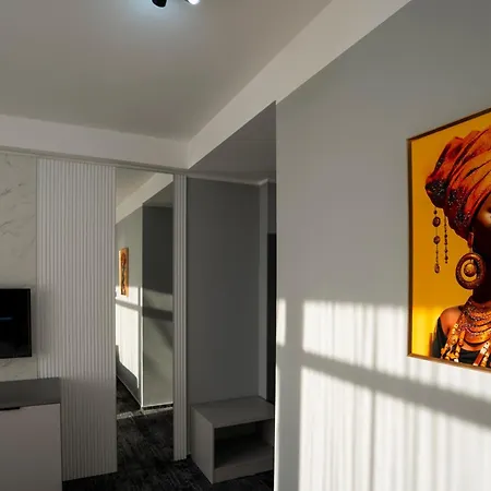 Cristal Hotel 3*