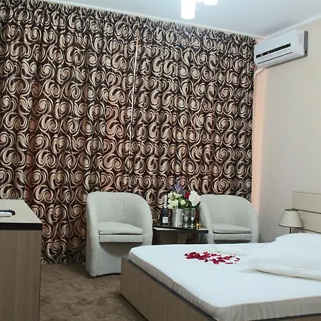 Szálloda Cristal Năvodari