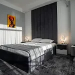 Cristal Hotel 3*