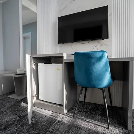 Ξενοδοχείο Cristal Năvodari