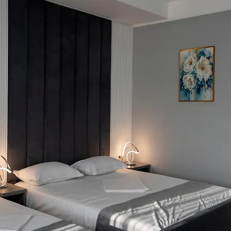Cristal Hotel